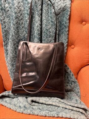 Monsac Black Leather Shoulder Tote